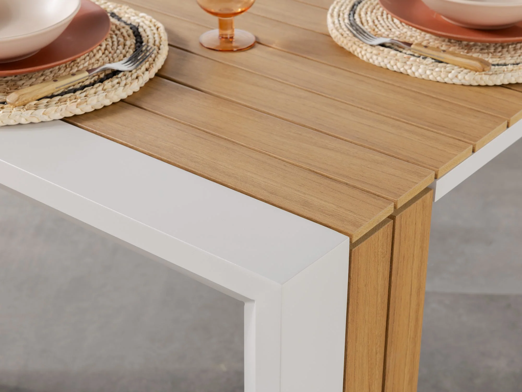 Outdoor Dining Set - The Family - Image 11