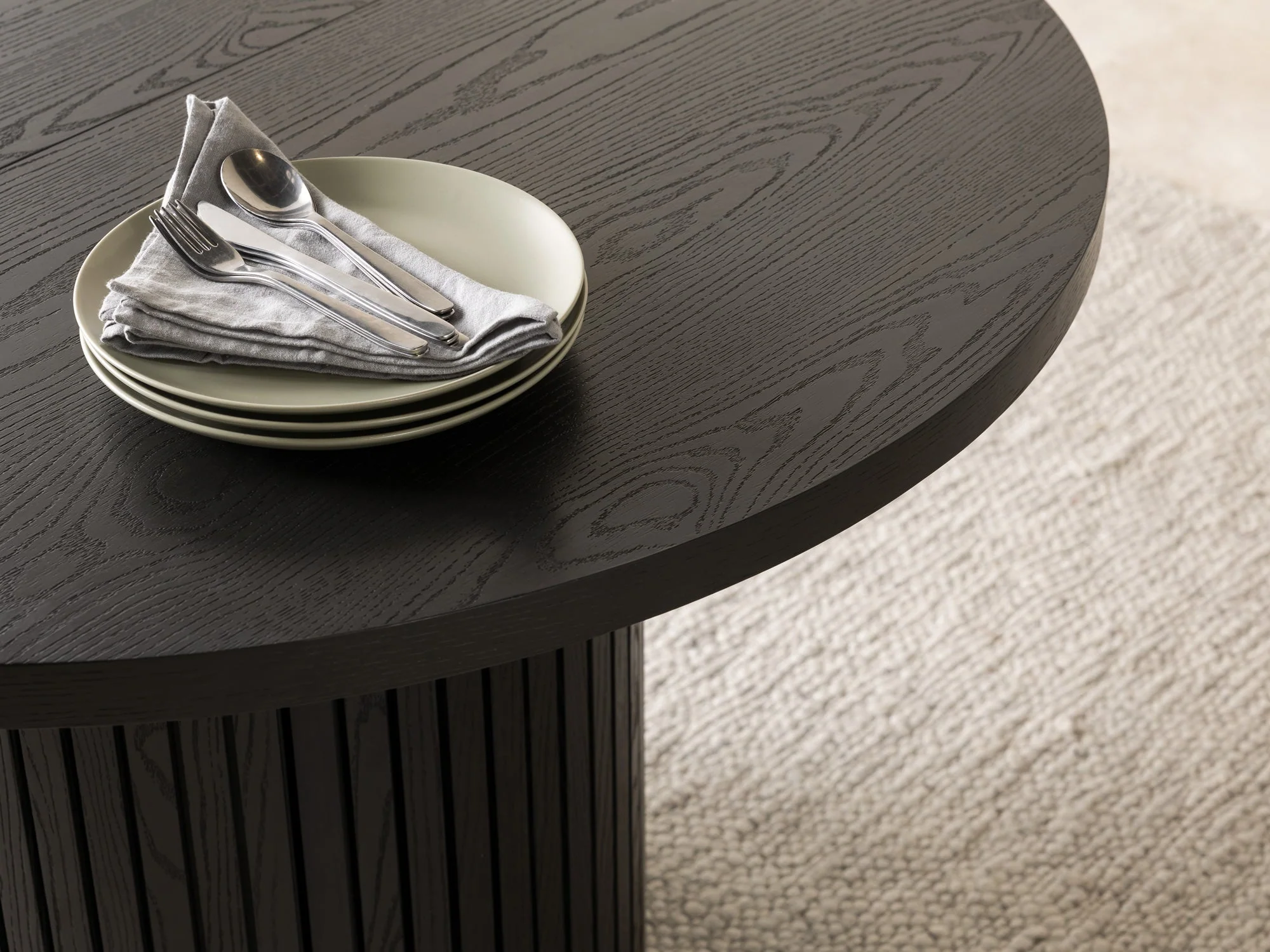 Round Dining Set - The Family - Image 36