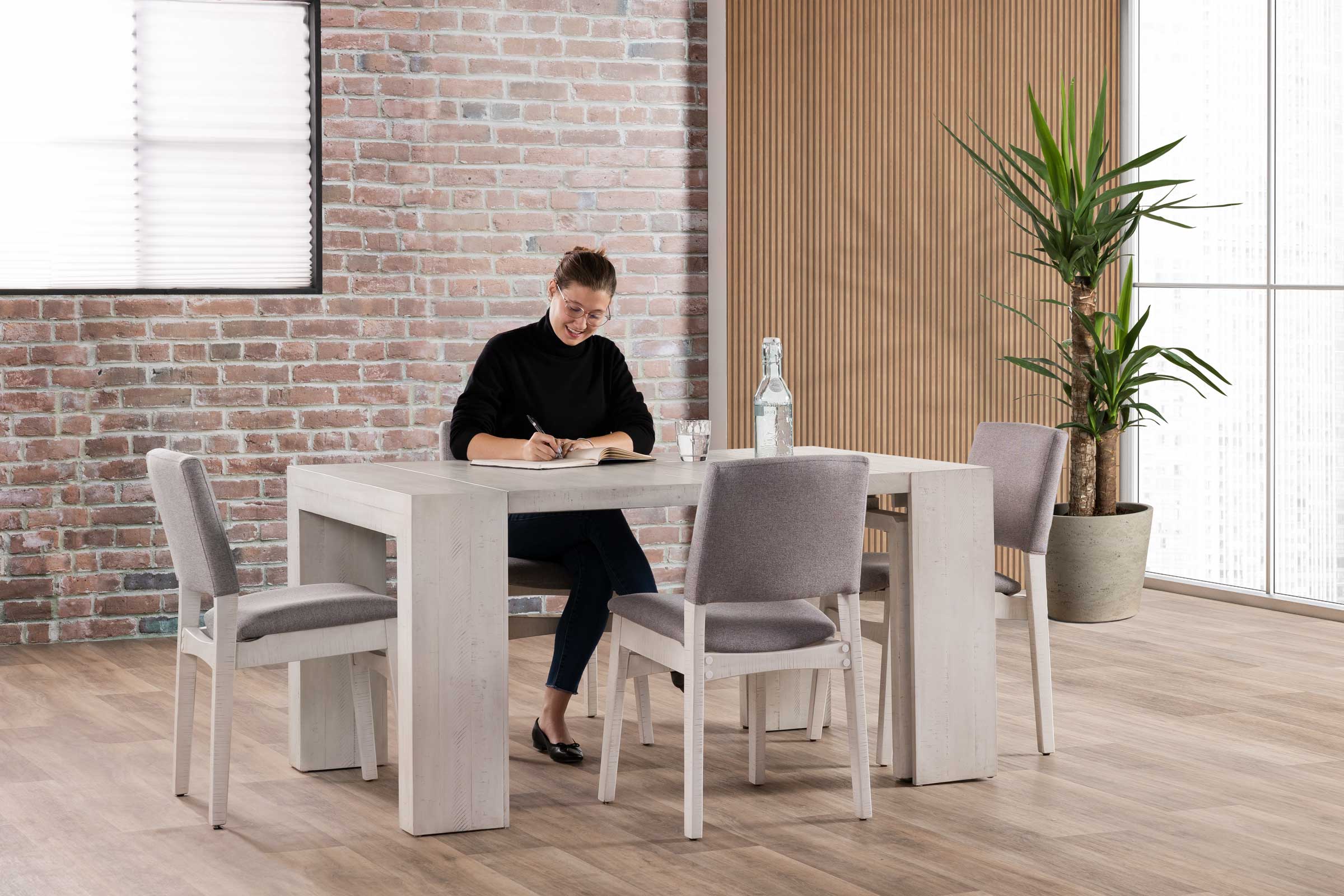 Dining Set - The Family - Image 32